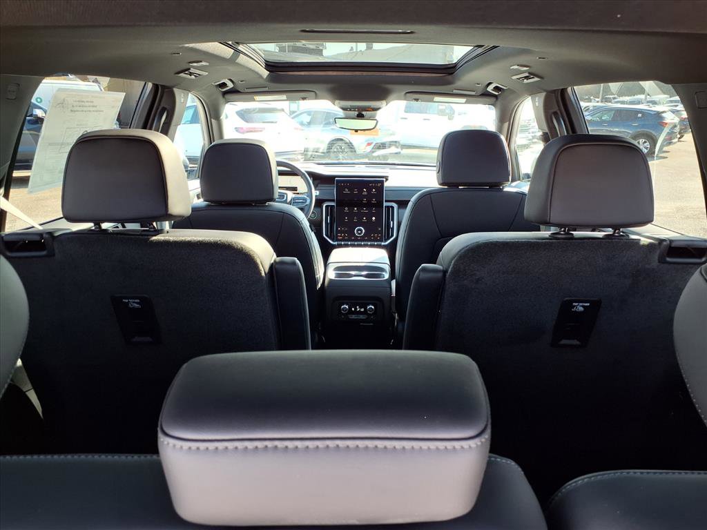 New 2026 GMC Acadia Elevation w/ Black Edition image 24