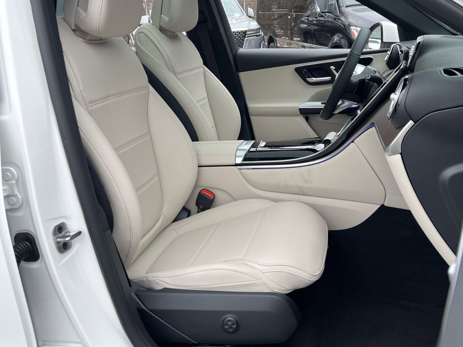 New 2026 Mercedes-Benz GLC 300 4MATIC image 26