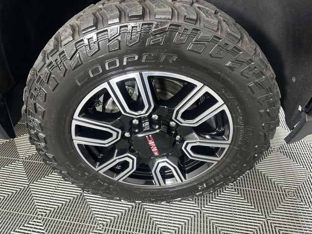 Used 2022 GMC Sierra 2500 AT4 AWD/4WD image 12