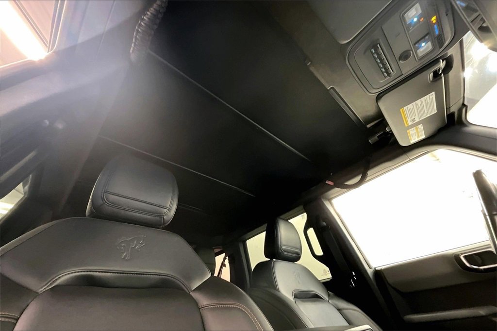 Used 2022 Ford Bronco Badlands w/ Sasquatch Package image 28