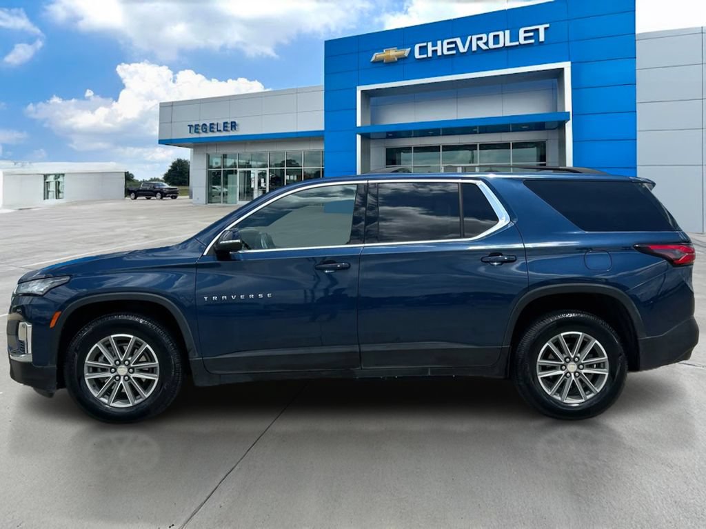 Used 2022 Chevrolet Traverse LT FWD image 8