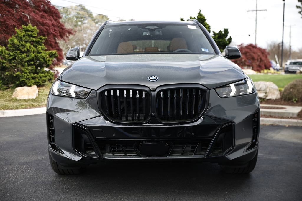 New 2026 BMW X5 xDrive50e w/ Executive Package AWD/4WD image 13