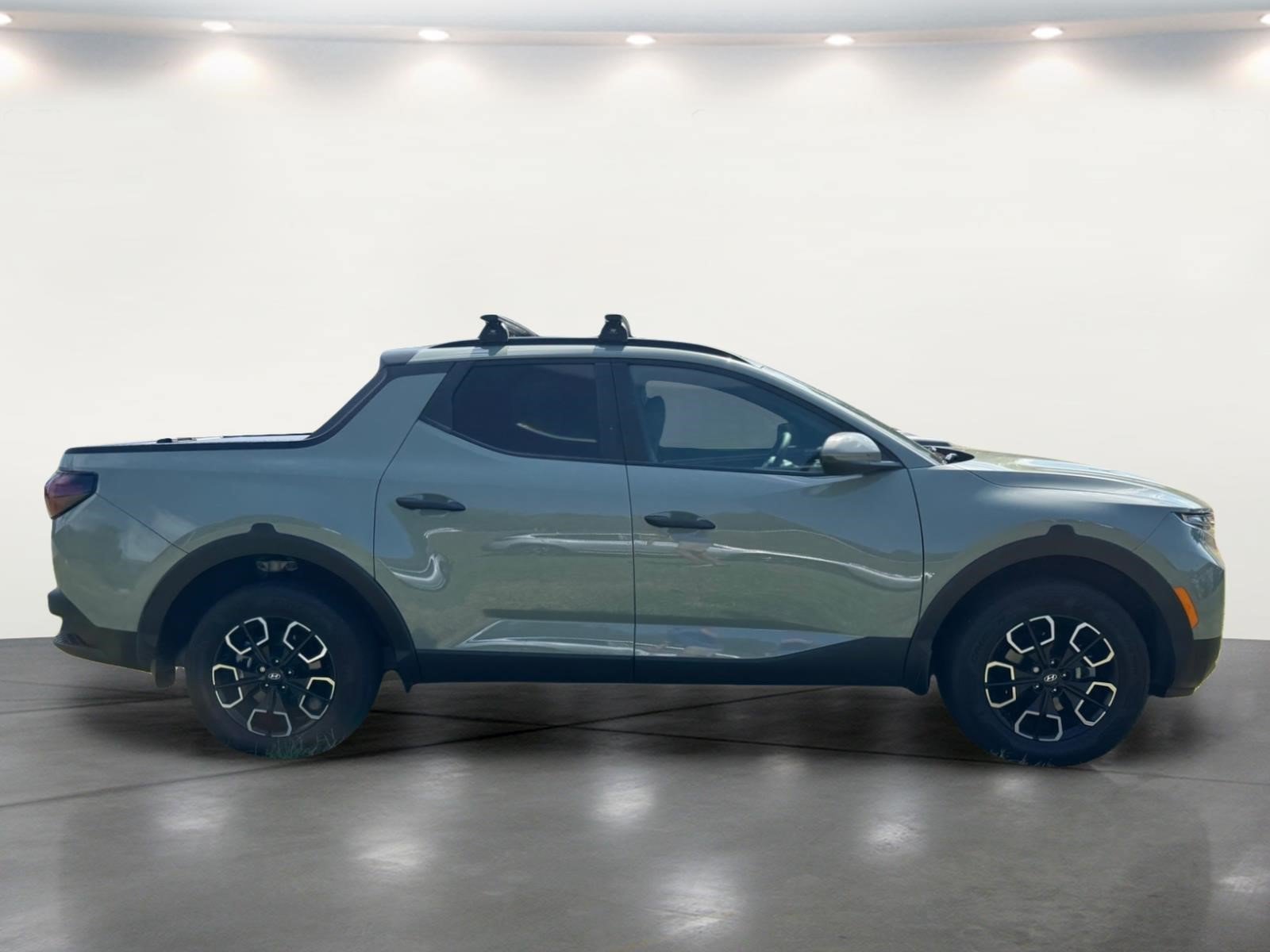 Certified 2024 Hyundai Santa Cruz SEL w/ Activity Package FWD image 12