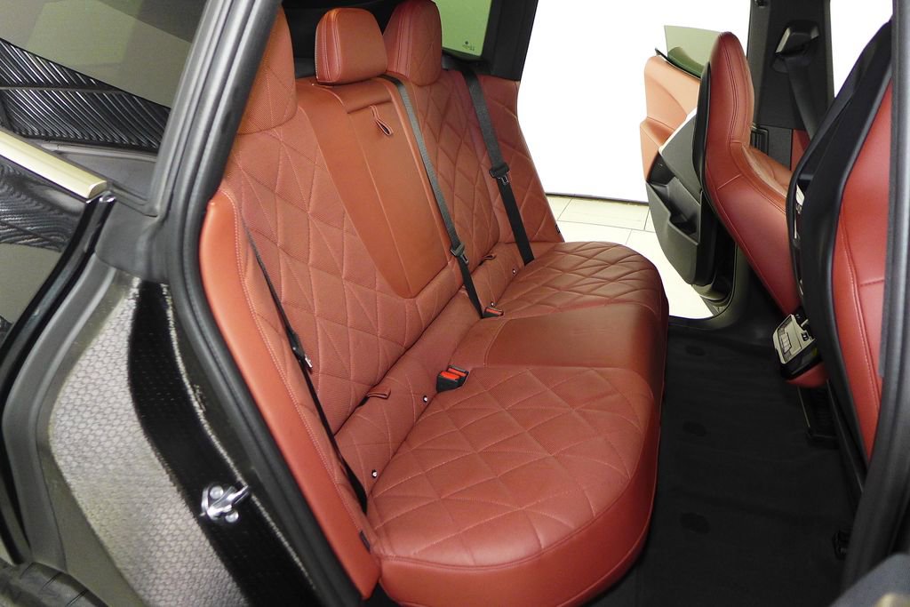 Used 2023 BMW iX xDrive50 w/ Premium Package image 19