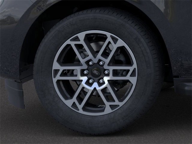 New 2025 Ford Expedition Active image 19