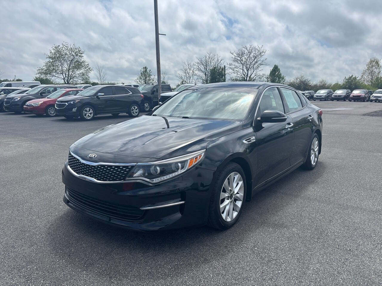 Used 2016 Kia Optima EX FWD image 3