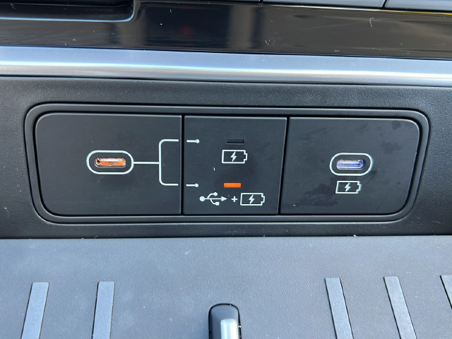 Certified 2024 Hyundai Santa Fe SE FWD image 25
