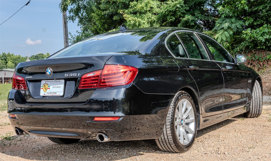 Used 2015 BMW 535i xDrive Sedan w/ Driver Assistance Package AWD/4WD image 5