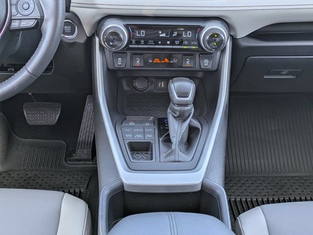 Used 2023 Toyota RAV4 XLE Premium AWD/4WD image 18