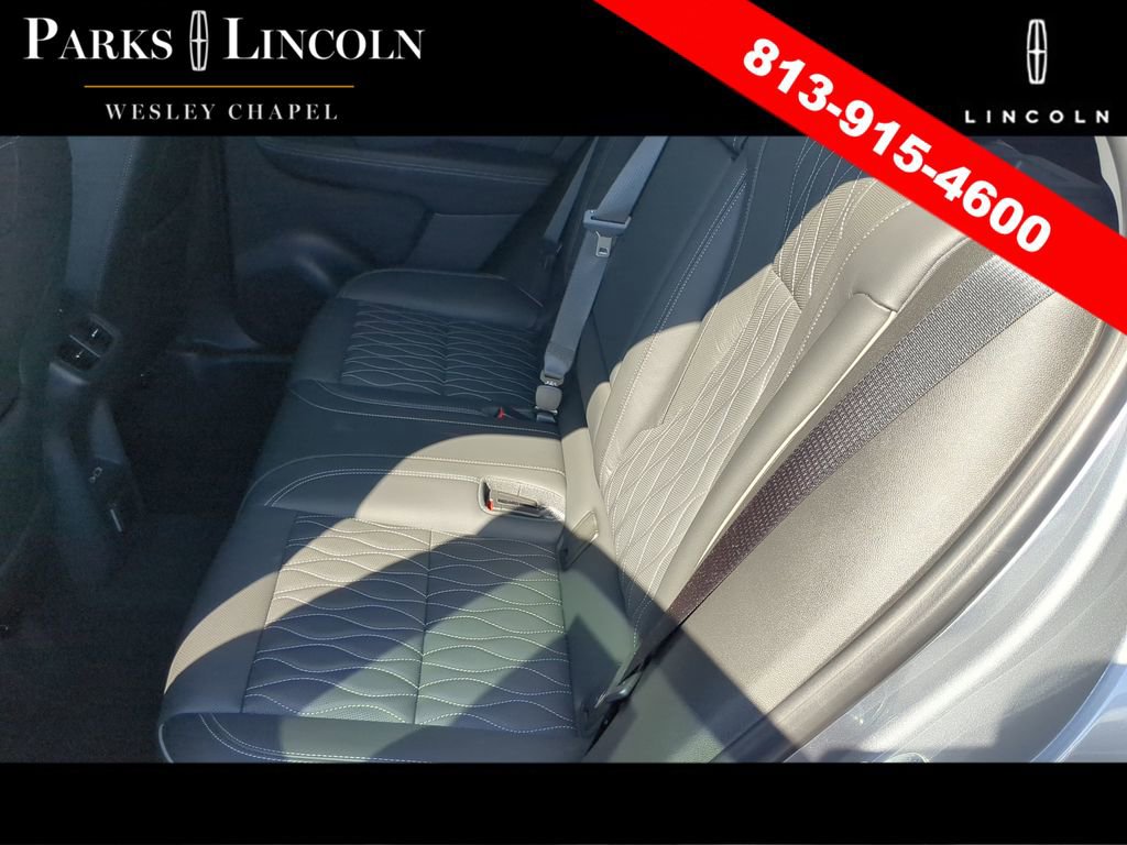 Used 2021 Buick Envision Avenir w/ Technology Package II image 15