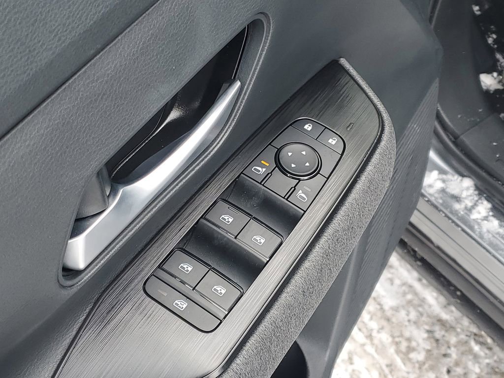 New 2026 Nissan Kicks SV w/ Cold Weather Package AWD/4WD image 9