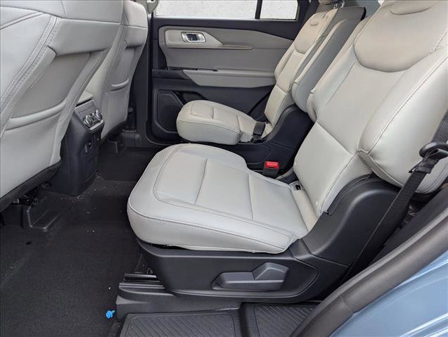New 2026 Ford Explorer Active w/ Active Comfort Package image 13