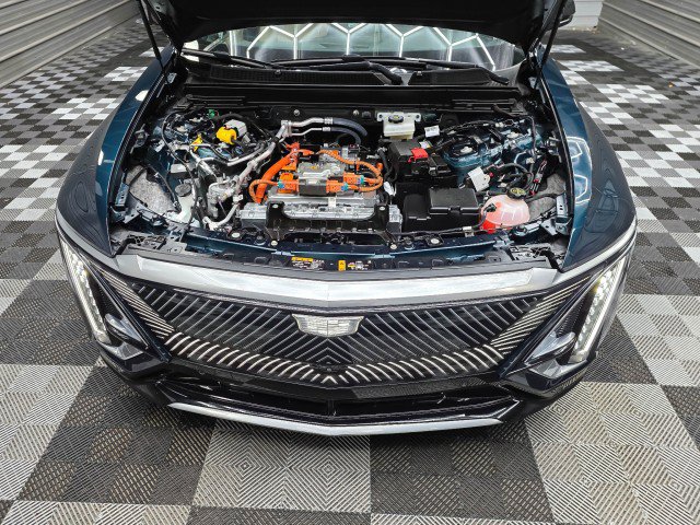 Used 2025 Cadillac Lyriq Luxury w/ Nappa Leather Package AWD/4WD image 43