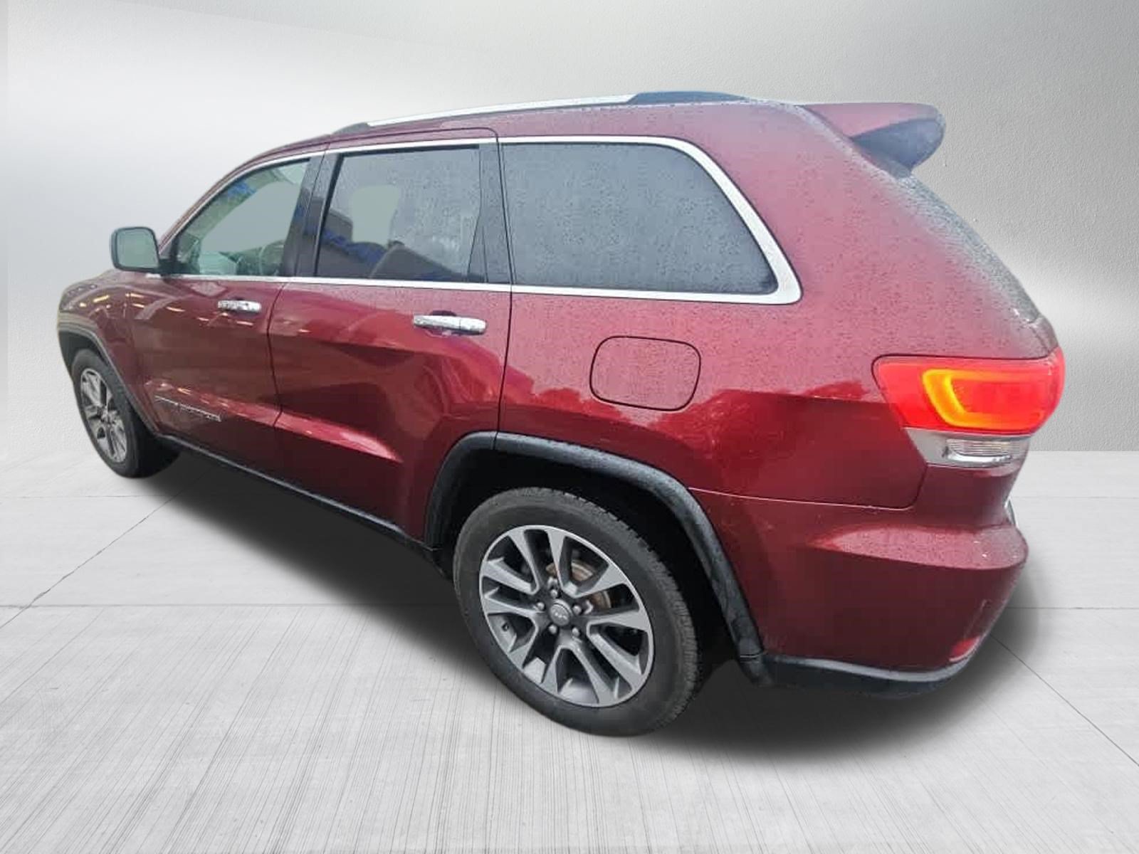 Used 2018 Jeep Grand Cherokee Limited w/ Luxury Group II AWD/4WD image 6