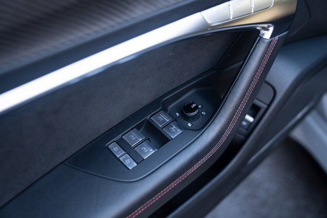 Used 2022 Audi RS 6 image 40