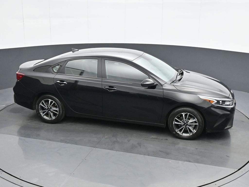 Used 2023 Kia Forte LXS image 23