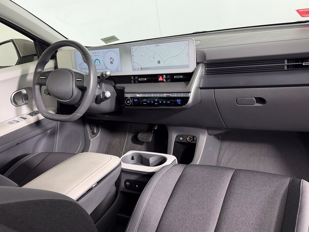 Used 2024 Hyundai Ioniq 5 SEL RWD image 14