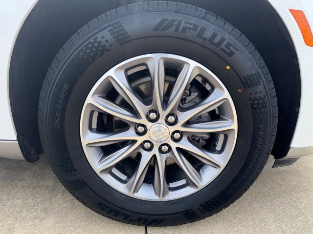 Used 2022 Buick Enclave Premium FWD image 12