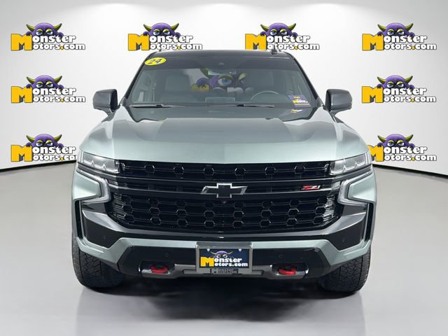 Used 2024 Chevrolet Tahoe Z71 w/ Luxury Package AWD/4WD image 2