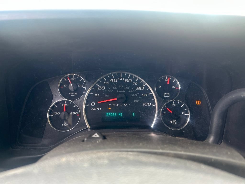 Used 2017 Chevrolet Express 3500 LT w/ LT Preferred Equipment Group RWD image 40