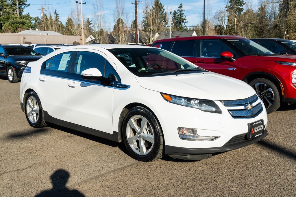 Used 2015 Chevrolet Volt Premium w/ Premium Trim Package image 1