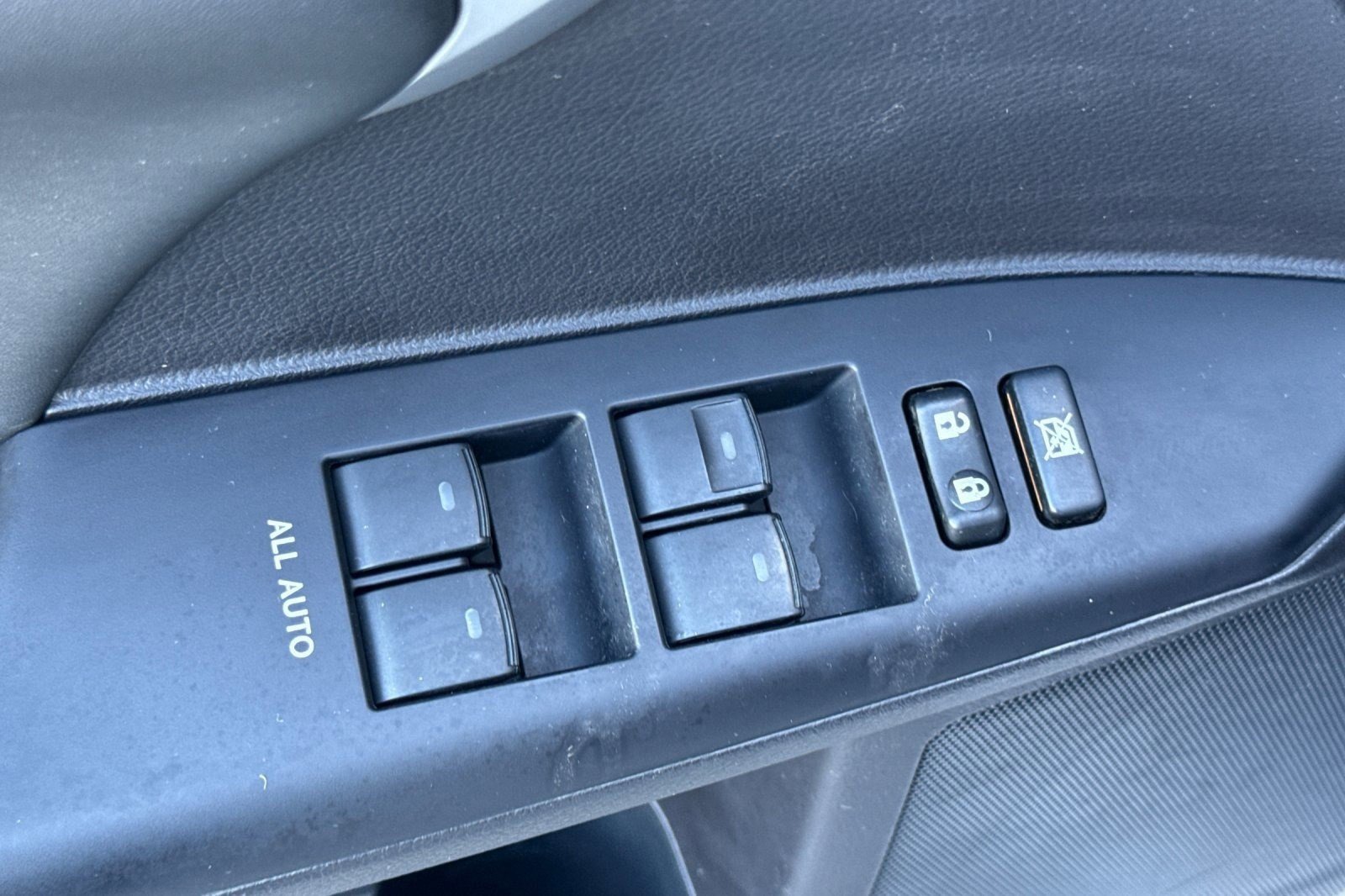 Used 2012 Lexus CT 200h image 12