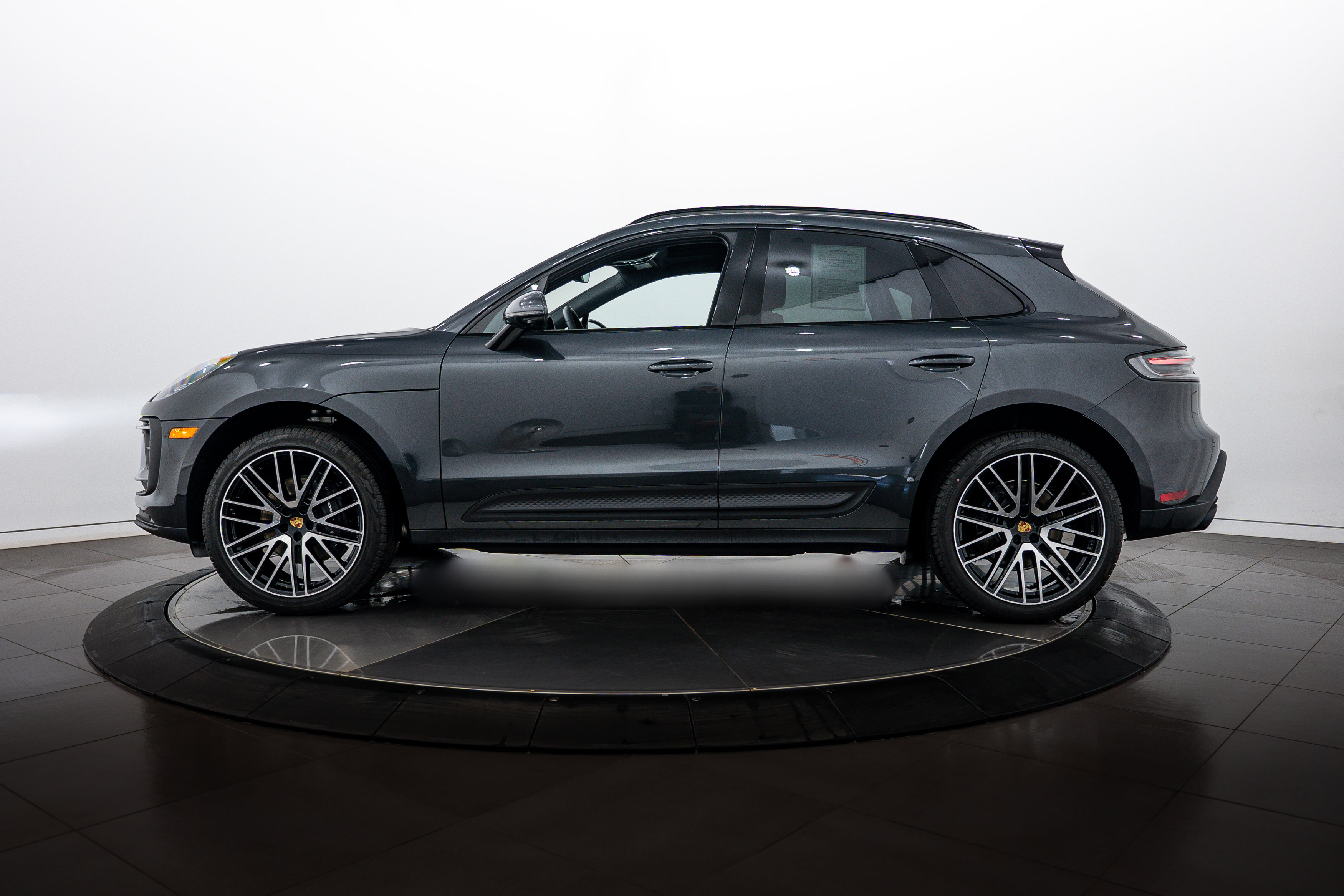 Certified 2026 Porsche Macan image 2