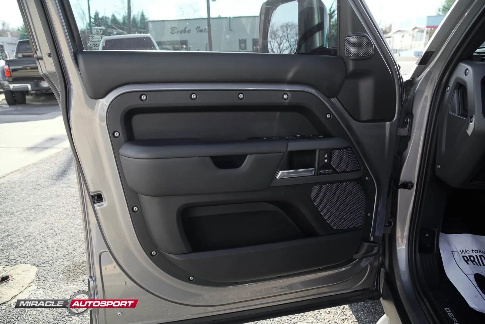 Used 2020 Land Rover Defender 110 X image 11