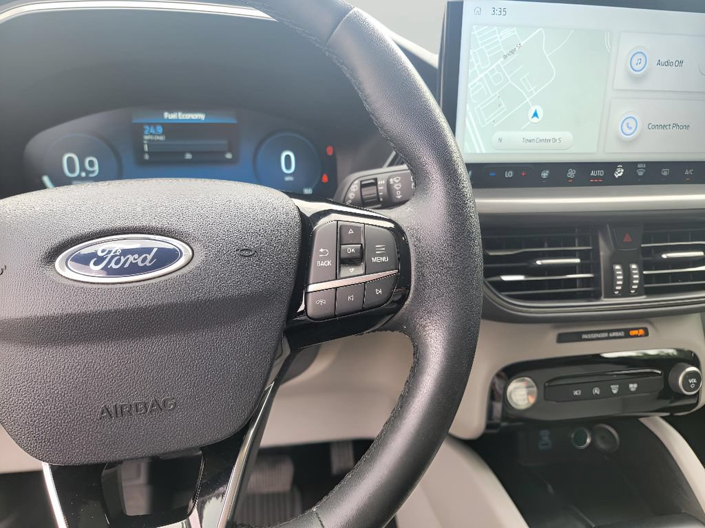 Used 2023 Ford Escape Active w/ Tech Pack #2 AWD/4WD image 16