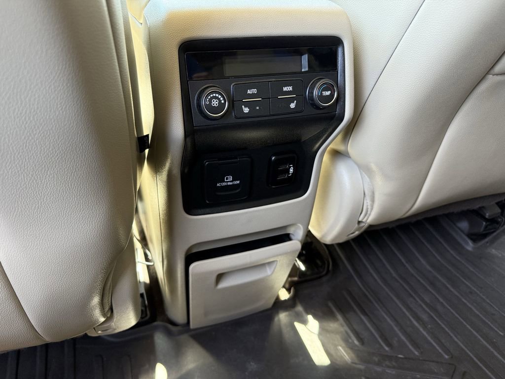 Used 2018 GMC Acadia Denali w/ Technology Package image 25