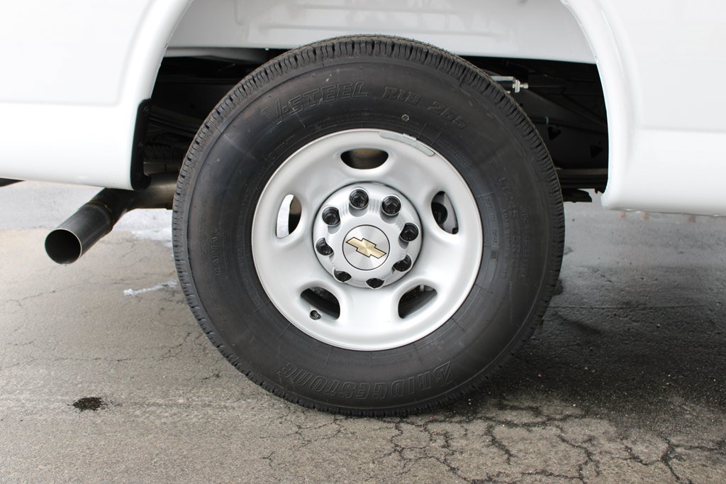 Used 2025 Chevrolet Express 2500 Extended w/ Driver Convenience Package RWD image 35