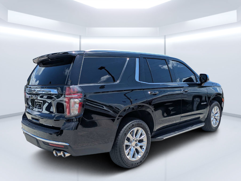 Used 2023 Chevrolet Tahoe Premier AWD/4WD image 3