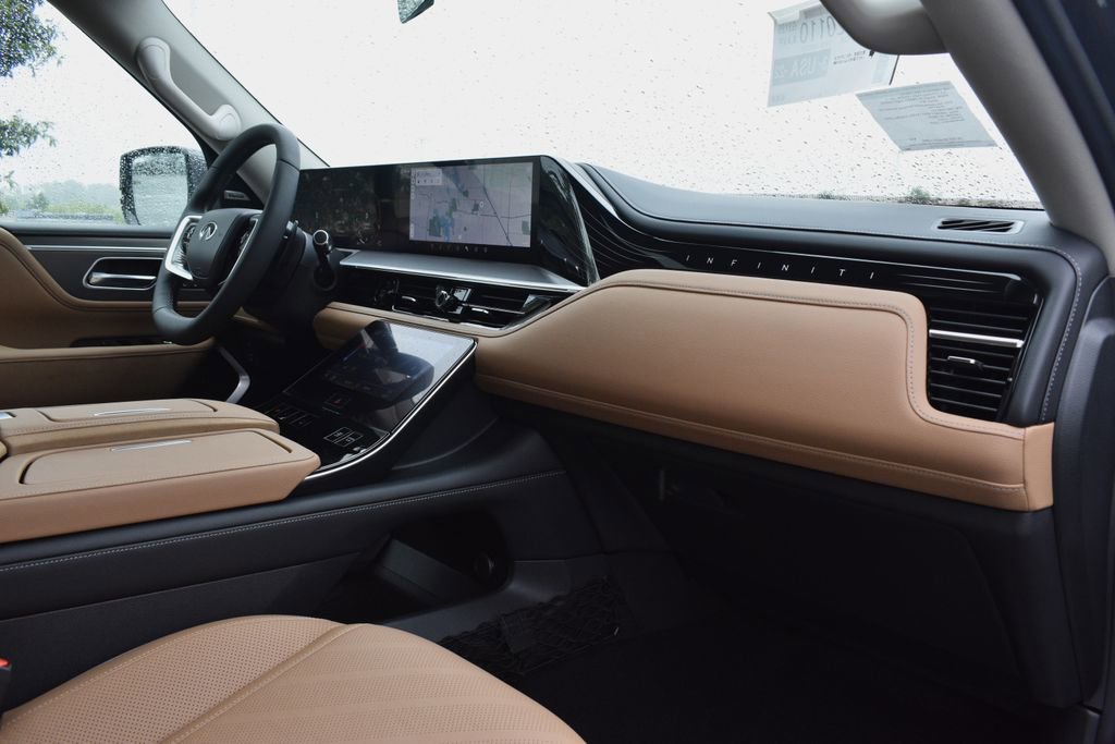 New 2026 INFINITI QX80 Luxe w/ Cargo Package image 16
