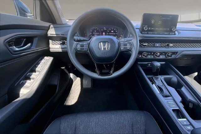 Certified 2025 Honda Accord SE image 8