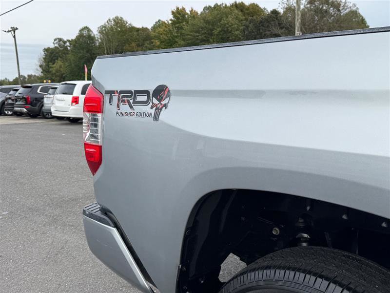 Used 2019 Toyota Tundra SR5 w/ Convenience Package image 27