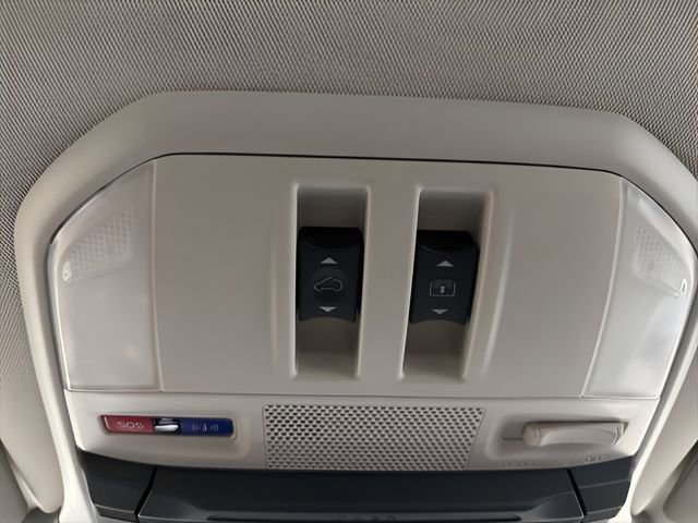 Certified 2025 Subaru Ascent Limited w/ Popular Package #2 image 26