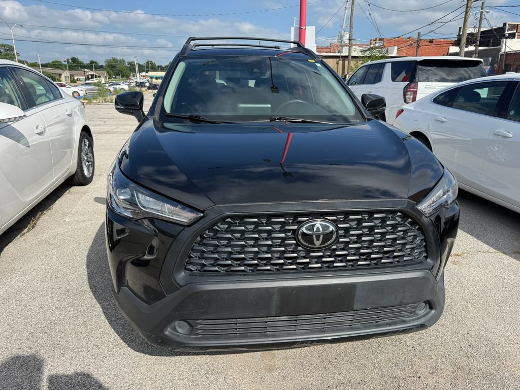 Used 2022 Toyota Corolla Cross LE FWD image 16