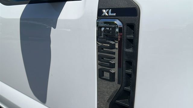 Used 2024 Ford F250 XL w/ XL Off-Road Package AWD/4WD image 9