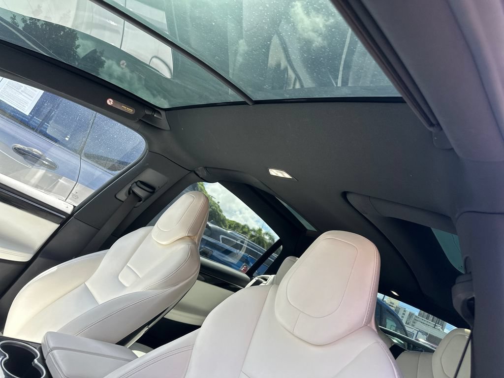 Used 2016 Tesla Model X 75D AWD/4WD image 19