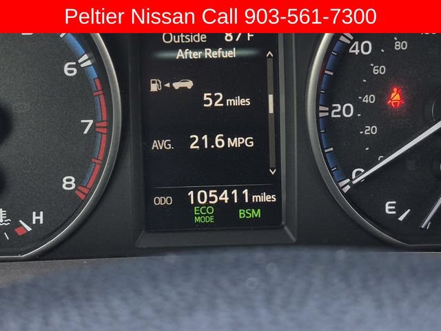 Used 2018 Toyota RAV4 XLE w/ Plus Extra Value Package FWD image 30