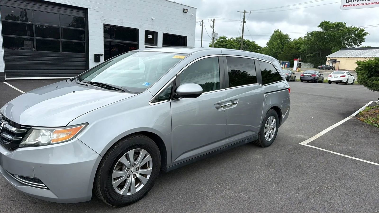 Used 2016 Honda Odyssey EX-L image 3