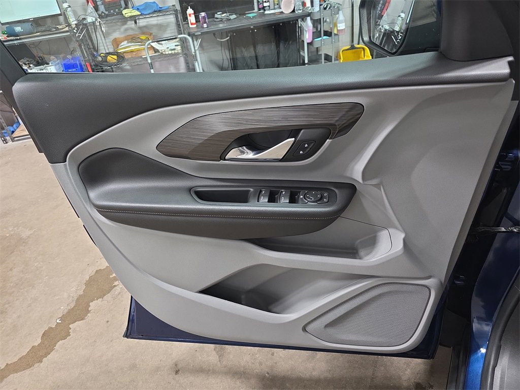 Certified 2023 GMC Terrain SLE w/ Driver Convenience Package image 26