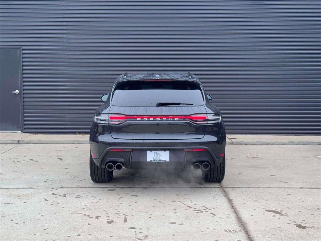 New 2026 Porsche Macan image 6