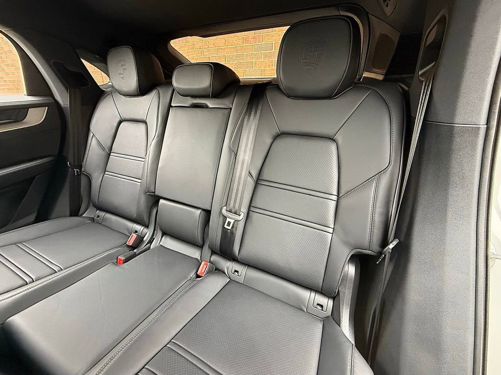 New 2025 Porsche Cayenne S image 20