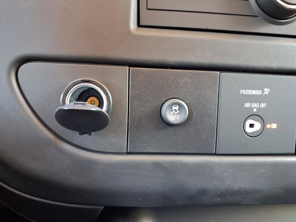 New 2025 GMC Savana 2500 Work Van w/ Driver Convenience Package image 7