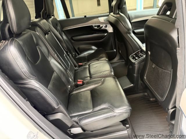 Used 2021 Volvo XC90 T8 Inscription w/ Lounge Package image 18