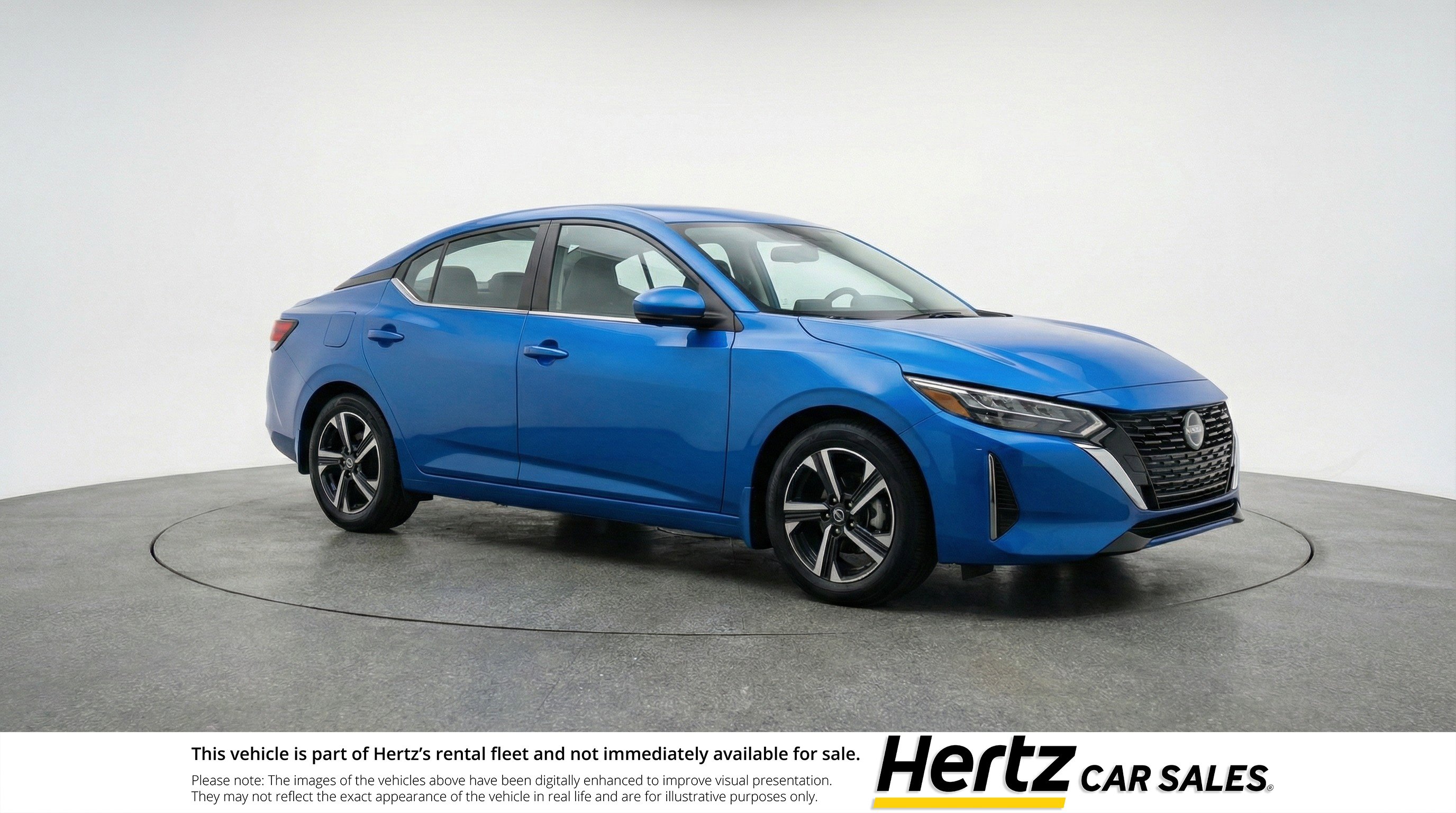 Used 2025 Nissan Sentra SV image 1