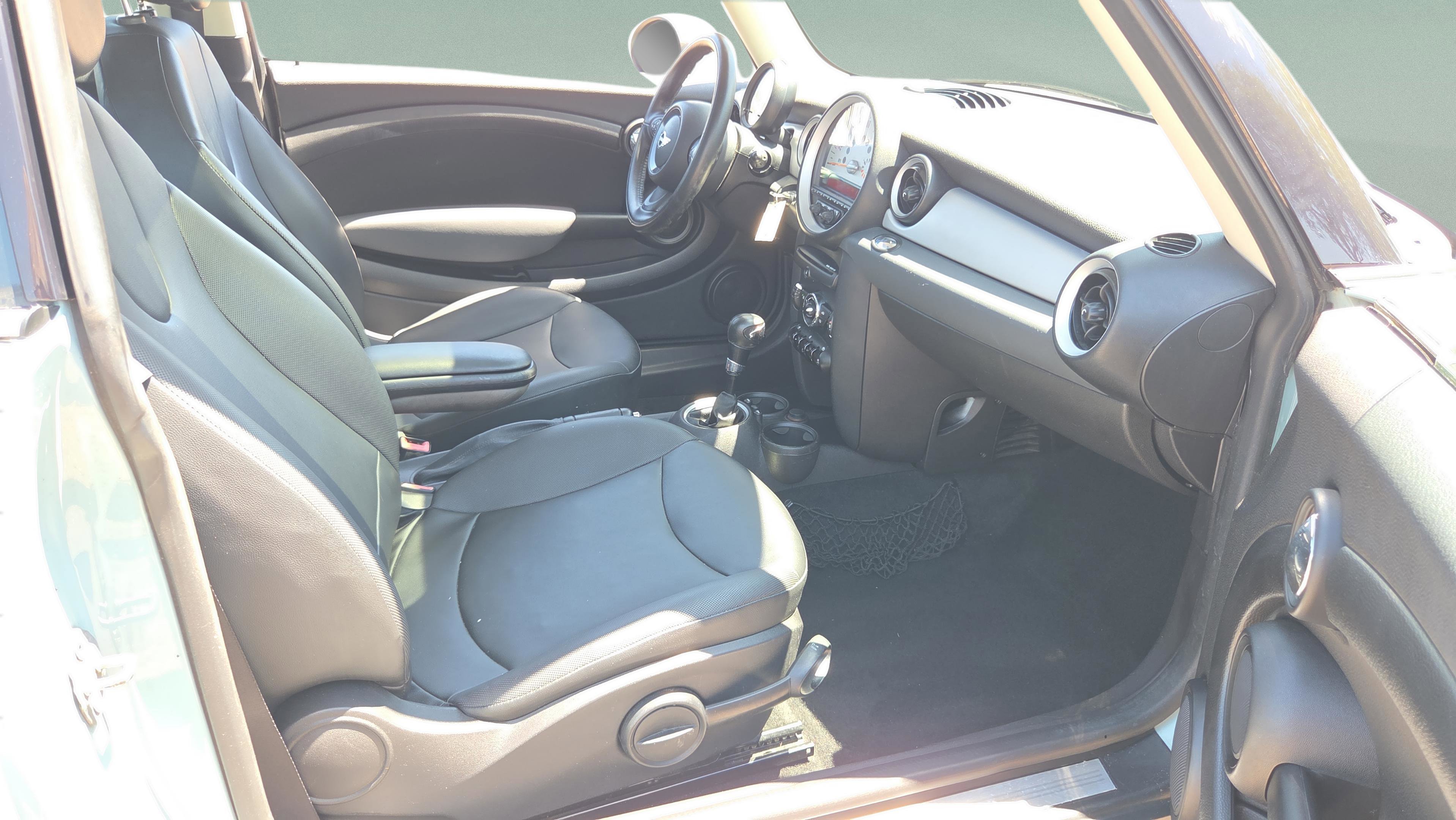 Used 2012 MINI Cooper Hardtop FWD image 15