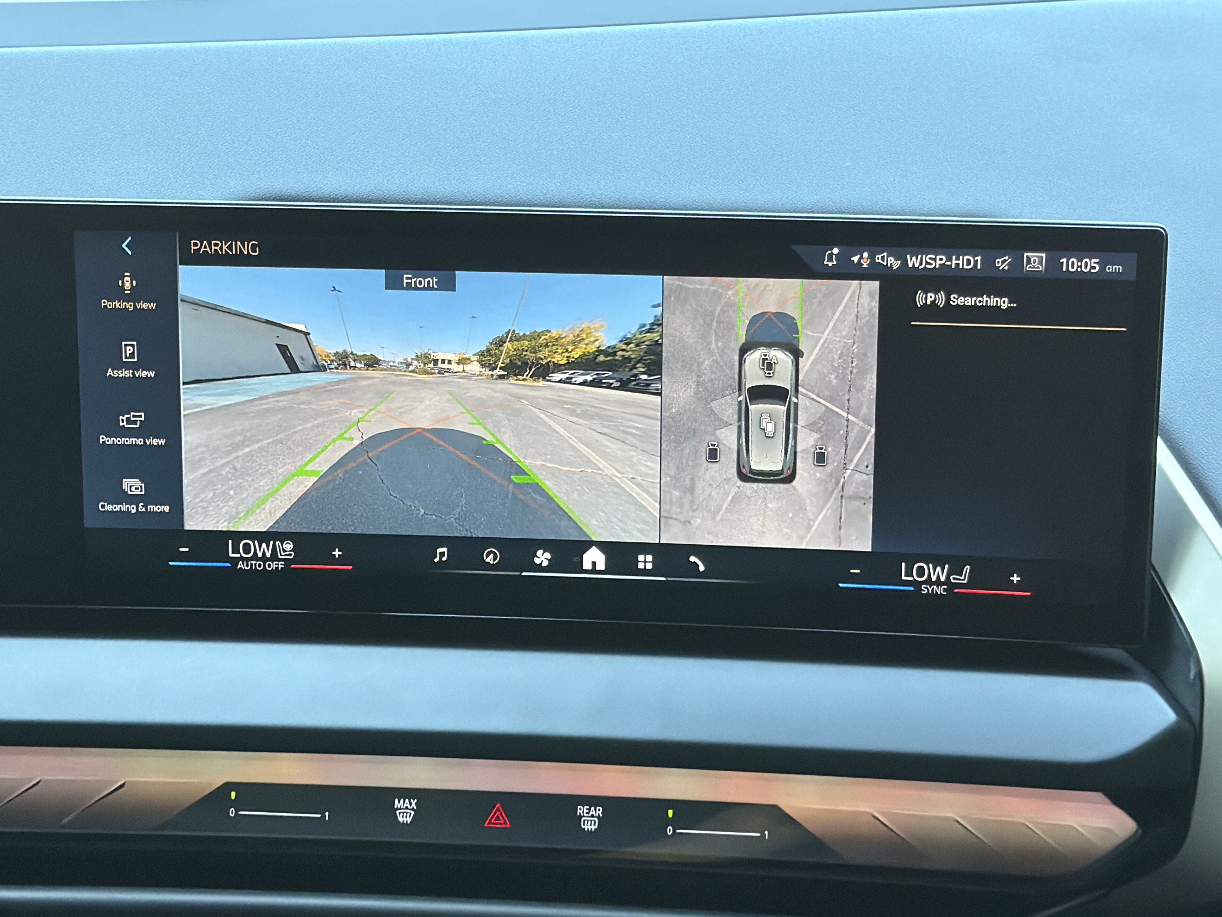 Certified 2025 BMW X3 xDrive30i w/ Premium Package AWD/4WD image 4