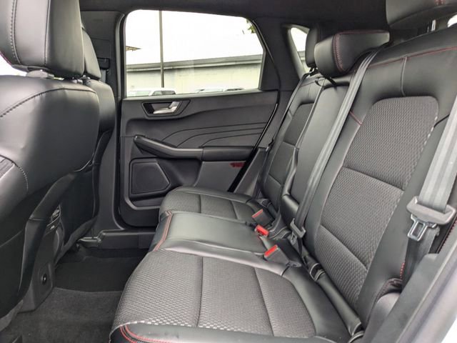 Used 2024 Ford Escape ST-Line Elite AWD/4WD image 14
